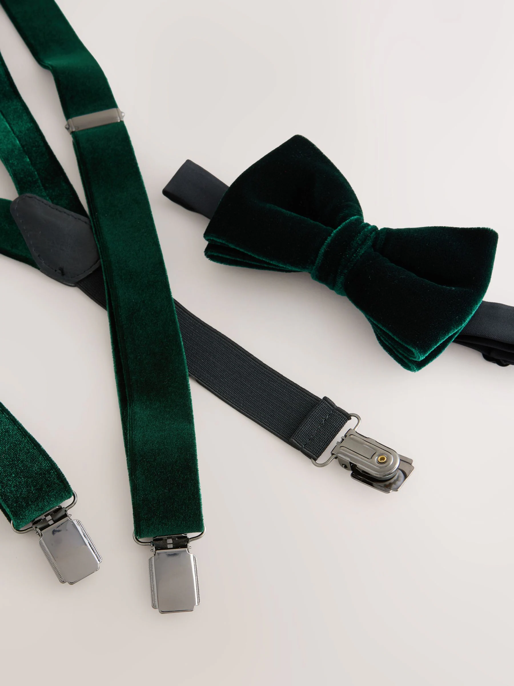 Groen - Velvet Braces and Bow Tie Set