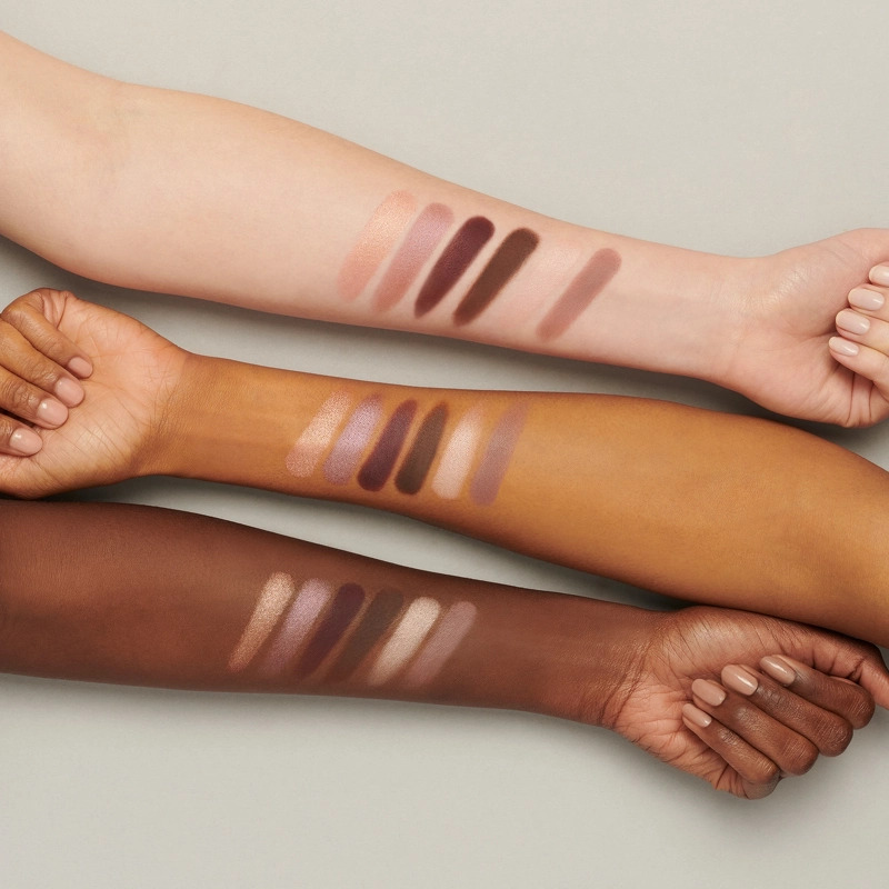 MAC Connect In Colour Eye Shadow Palette 6,25 gr. - Embedded In Burgundy