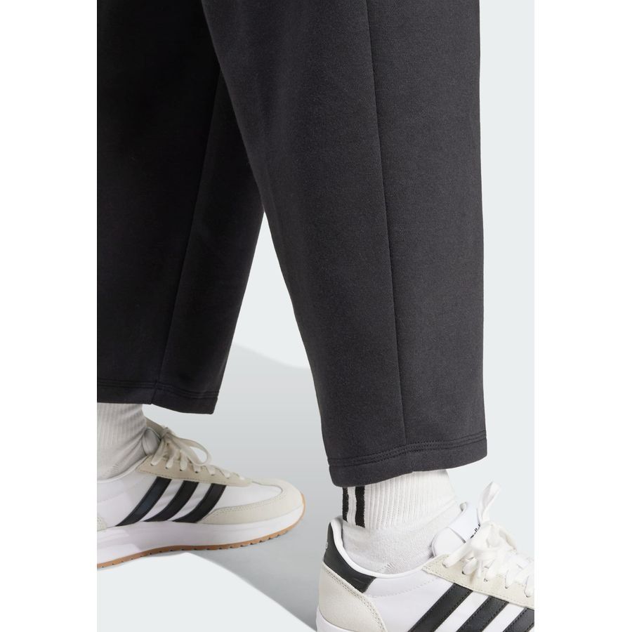 Adidas Pantalon molleton Essentials Contemporary Logo Barrel