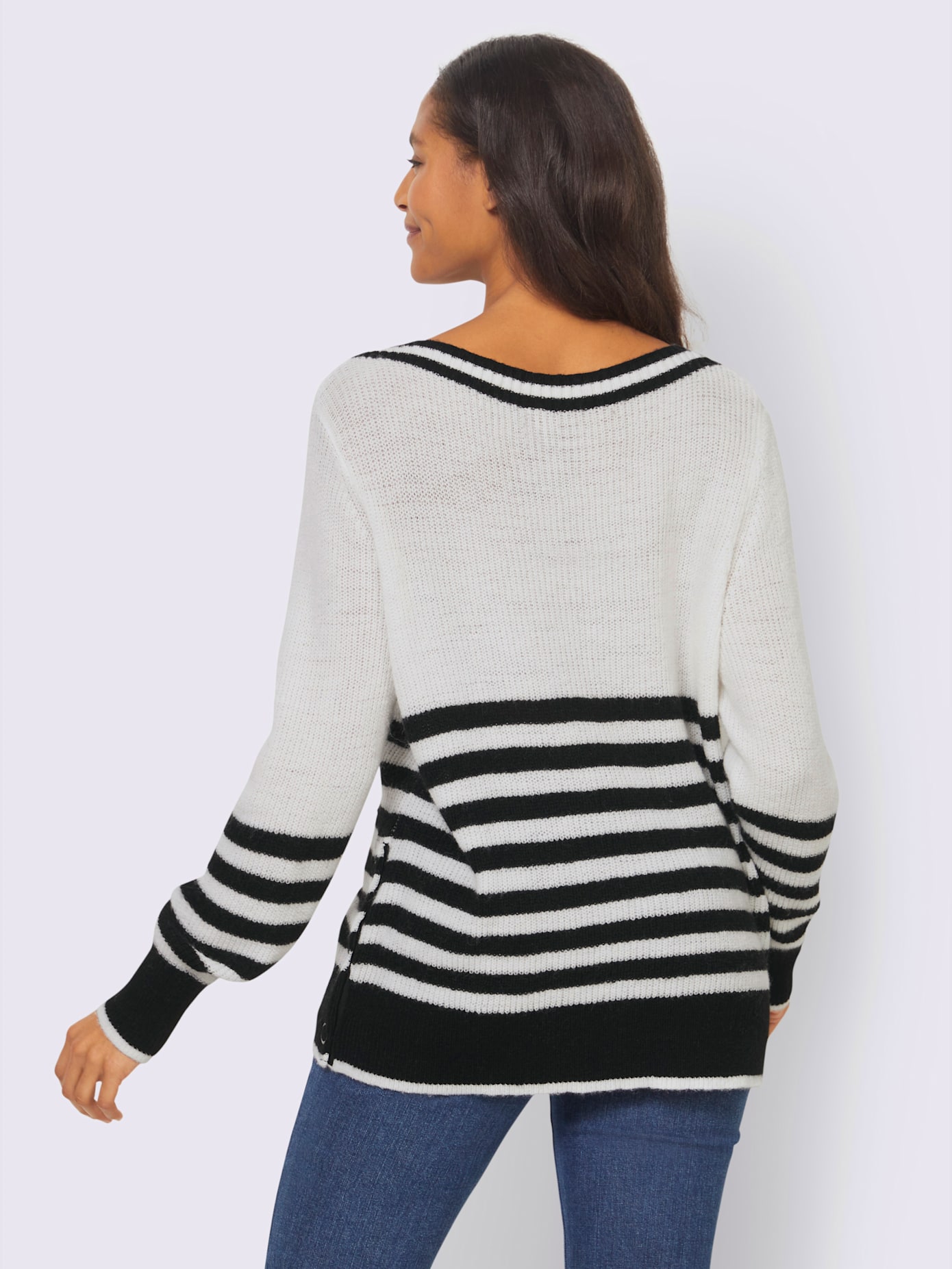 Pull fentes latérales avec boutons-pression