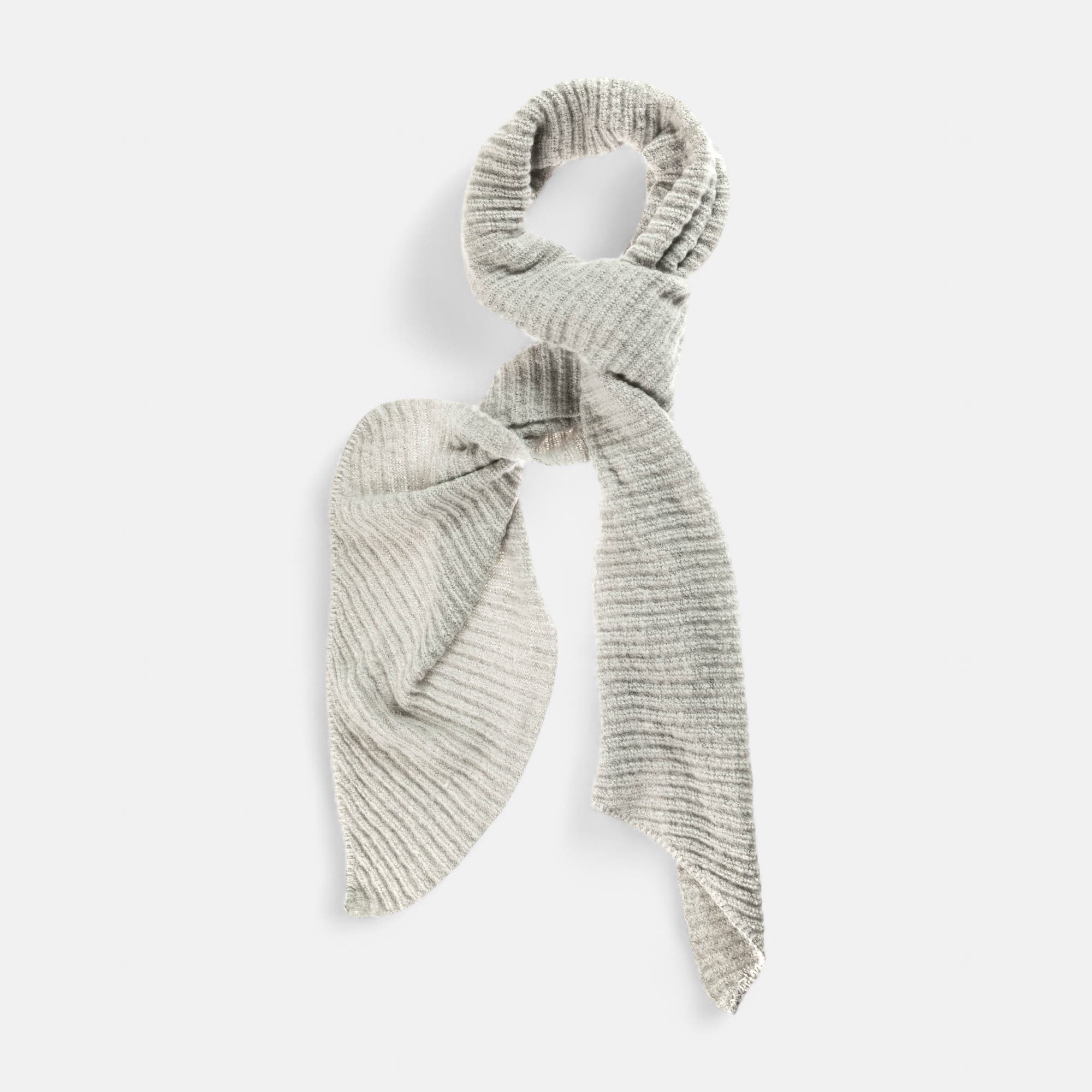 Echarpe gris