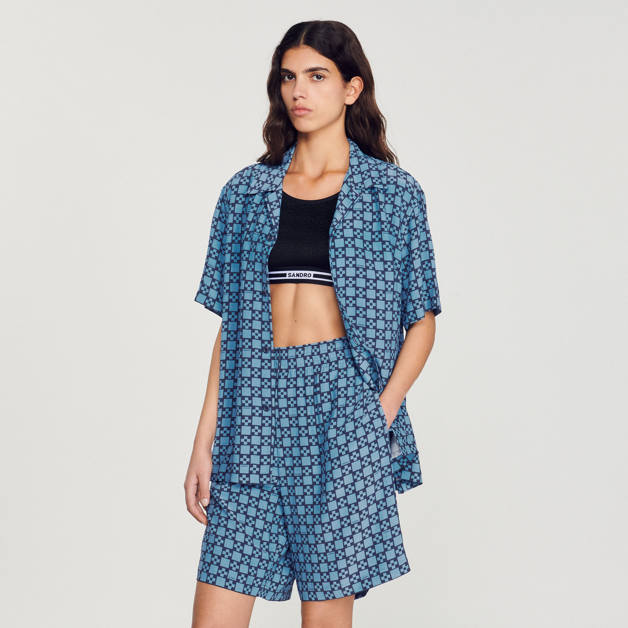 Chemise fluide á manches courtes Homme