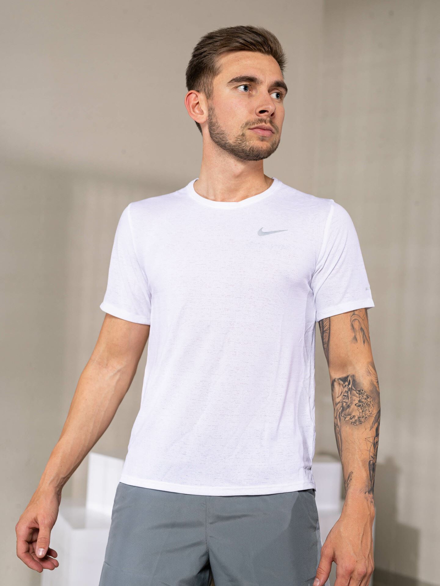 Dri-Fit Miler Top Short Sleeve