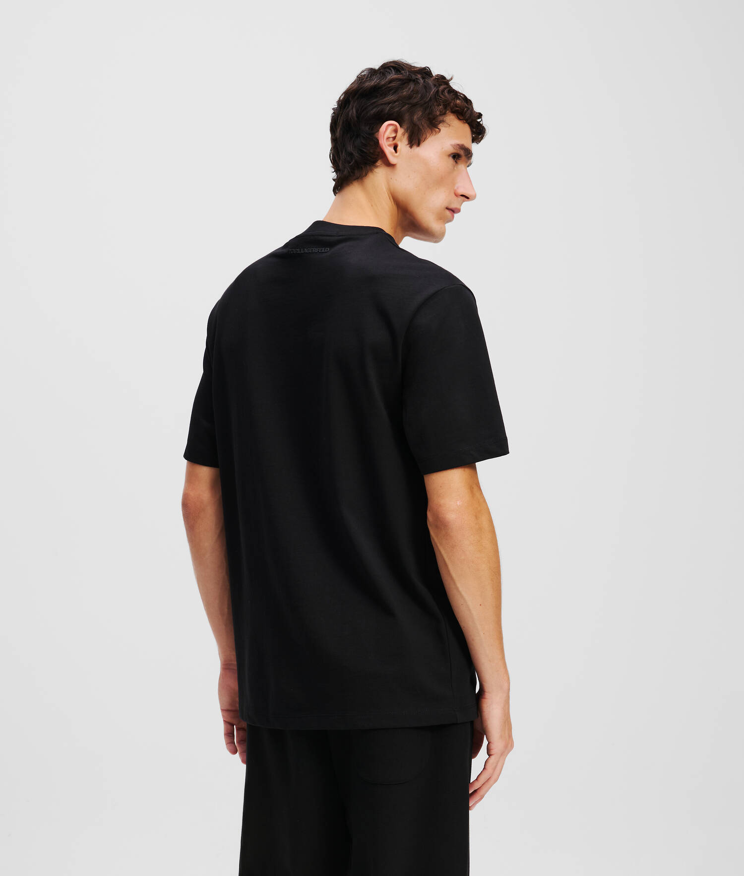 T-SHIRT RUE ST-GUILLAUME - Noir