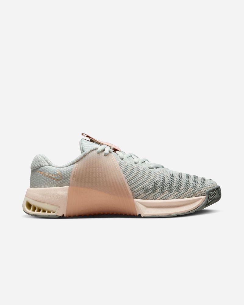 Chaussures de training Nike Metcon 9 Gris pour femme