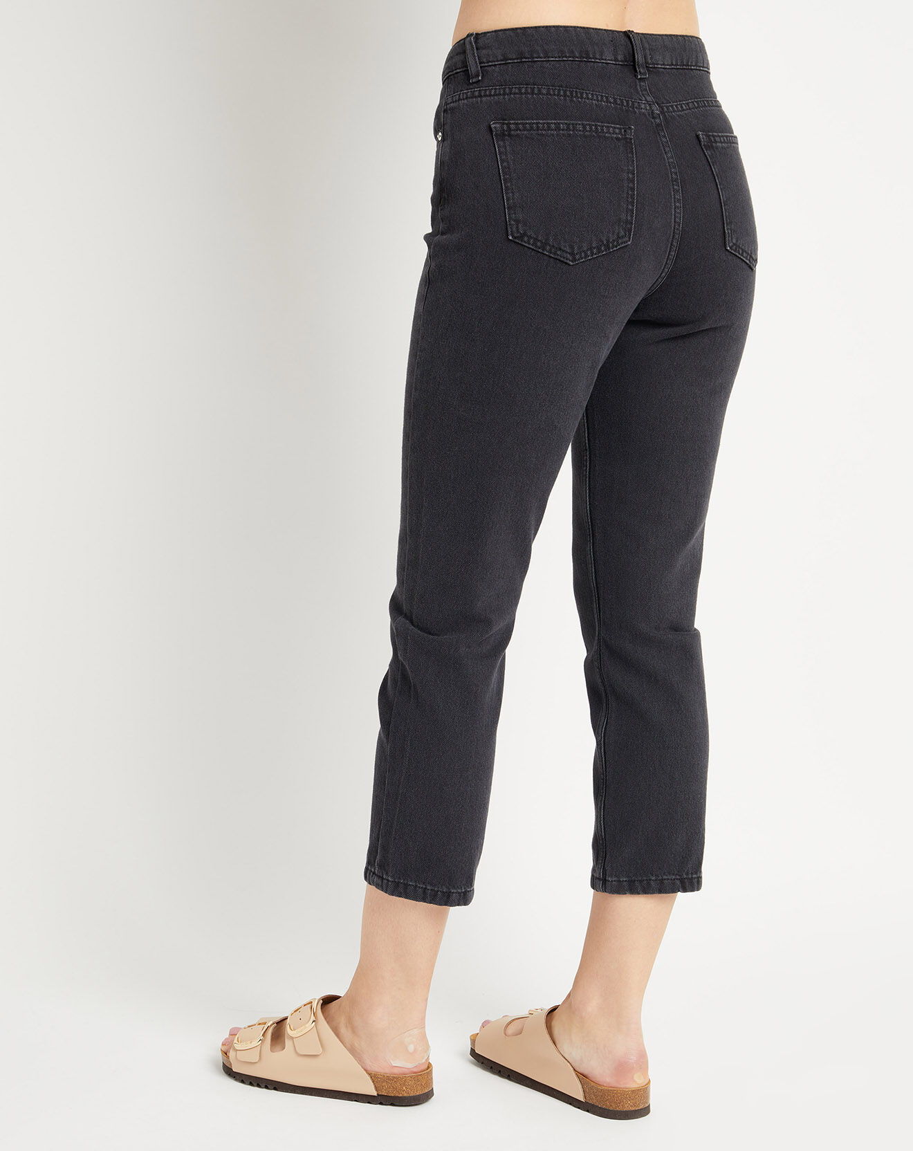 Galeries Lafayette Jean court en Coton Bio Capri boutons noir
