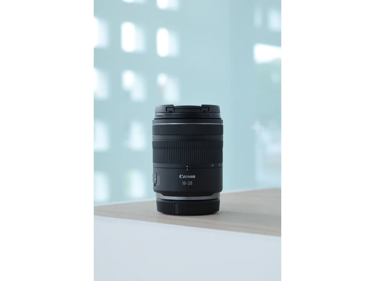 Canon RF - Vidvinkel zoom objektiv - 16 mm - 28 mm - f/2.8 IS STM - Canon RF
