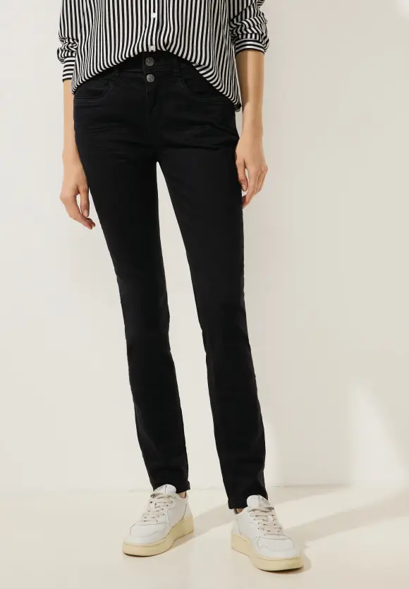 Casual Fit Jeans - clean black wash