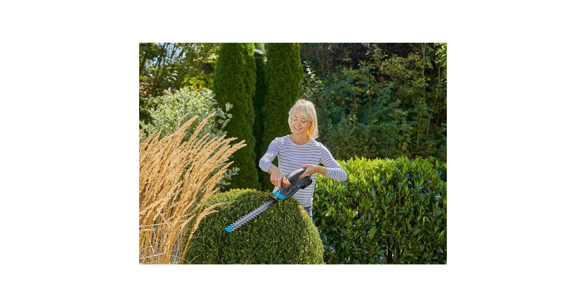 GARDENAAccuheggenschaar SmallCut 40/18V P4A solo  (Donkergrijs/turquoise, Accu en oplader niet inbegrepen, POWER FOR ALL ALLIANCE)