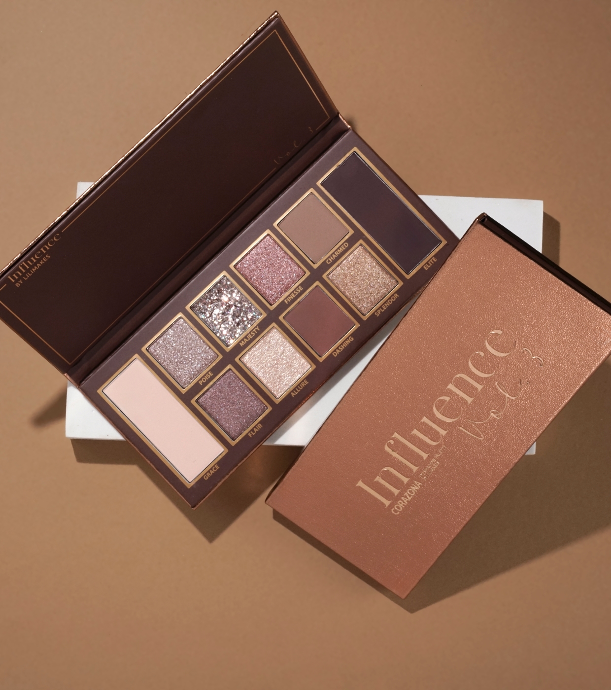 CORAZONA - Influence Collection by Lilimakes - Paleta de Sombras - Vol. 3
