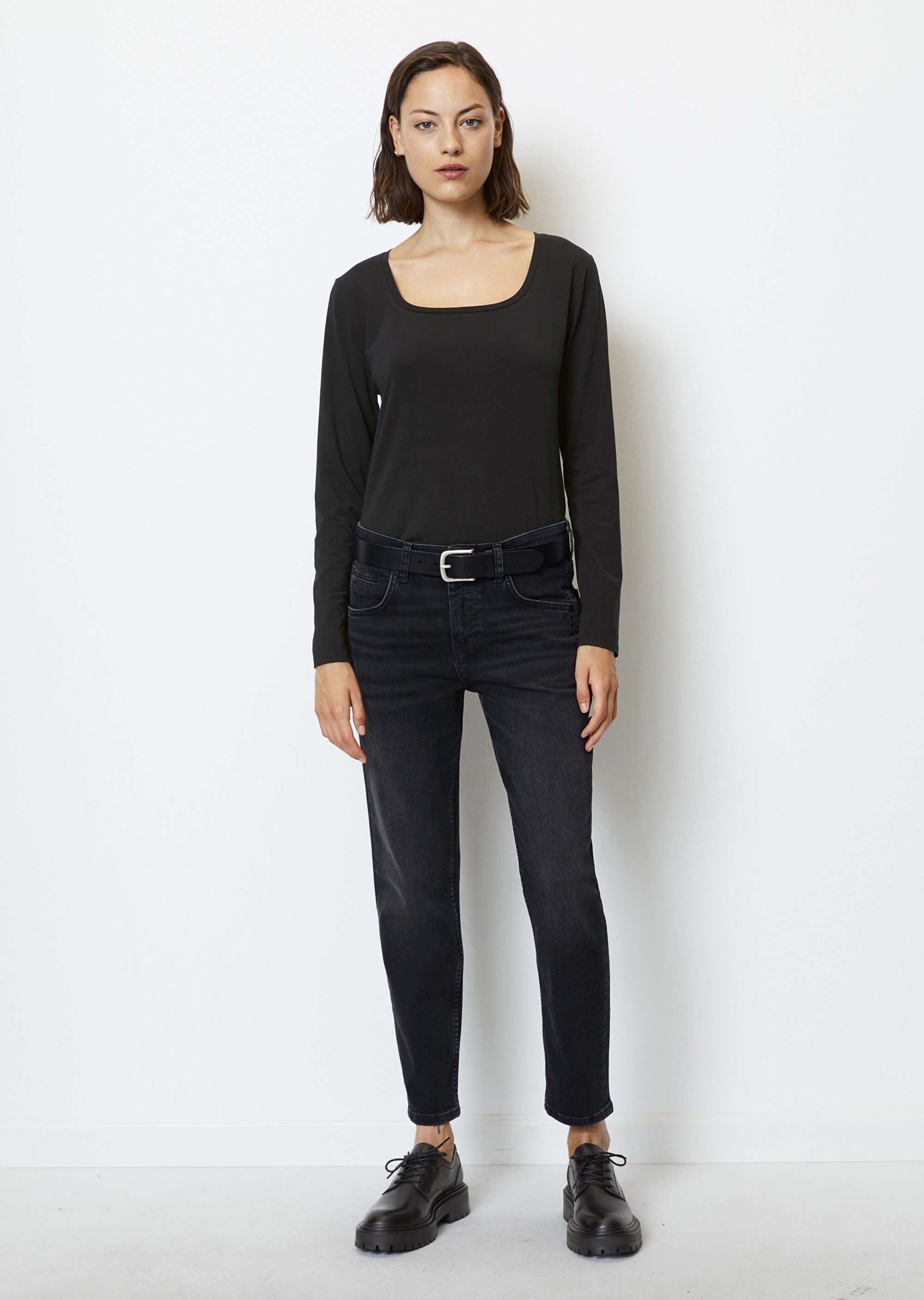 Longsleeve mit eckigem Ausschnitt regular aus OCS Blended TENCEL™ Lyocell