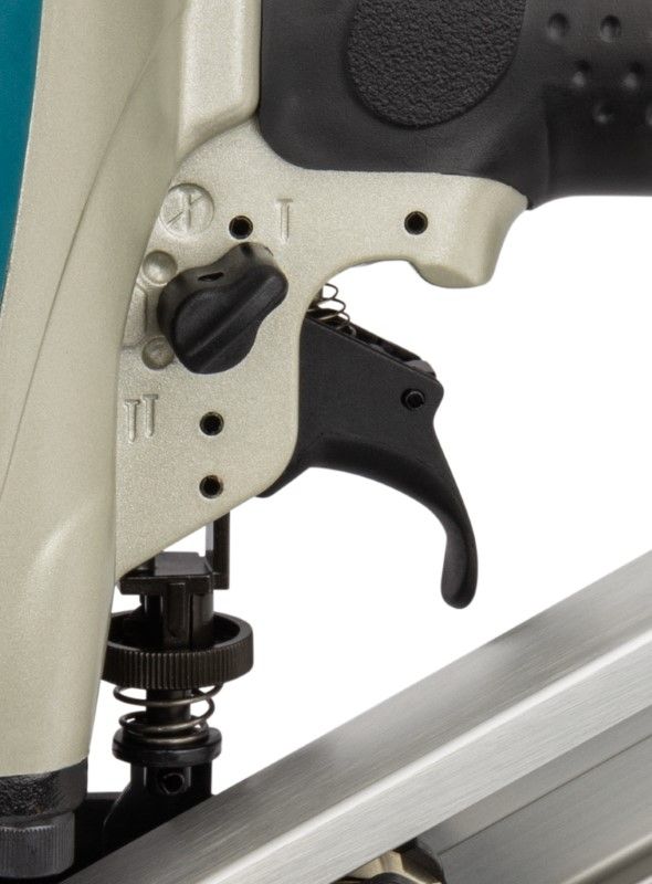 Makita AN943K 8 bar Constructie tacker in koffer