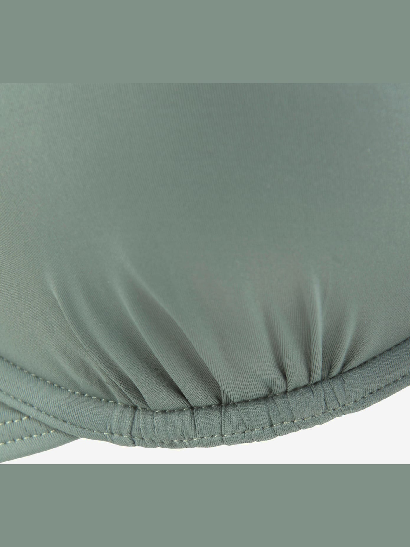 Haut de maillot de bain à armatures bonnets amovibles