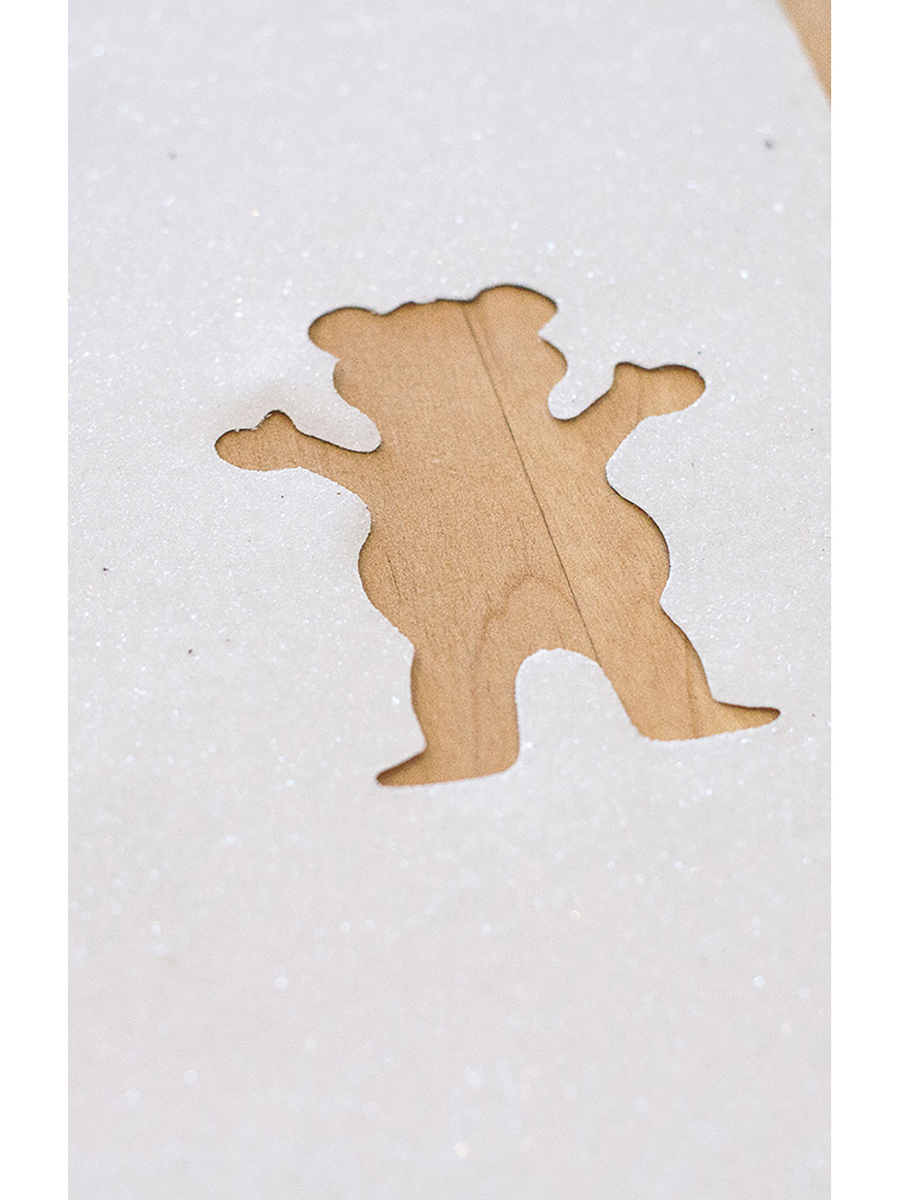 Grizzly Clear Cut Out 10