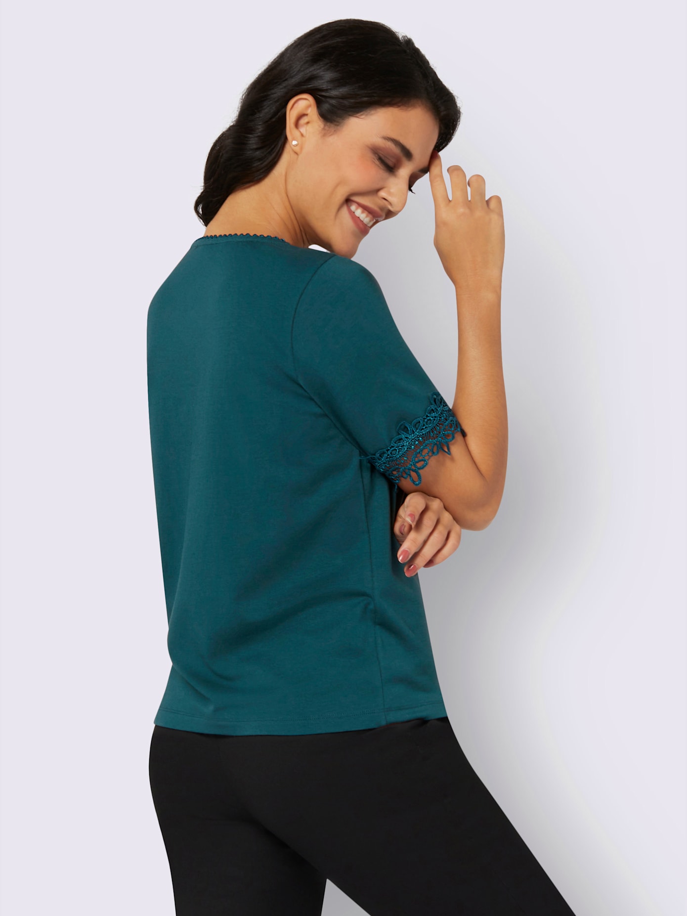 T-shirt magnifique bordure en dentelle