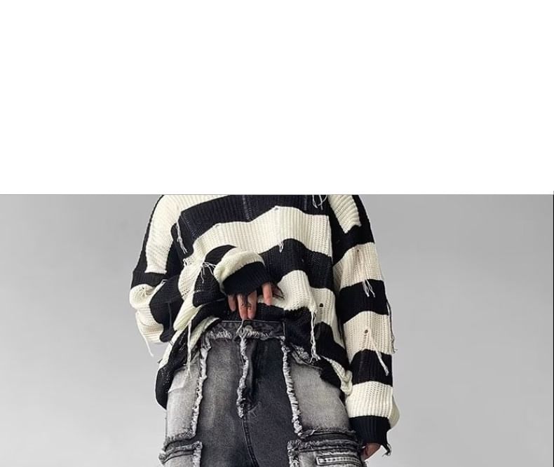 Adotuastic - Low Rise Washed Frayed Wide Leg Jeans