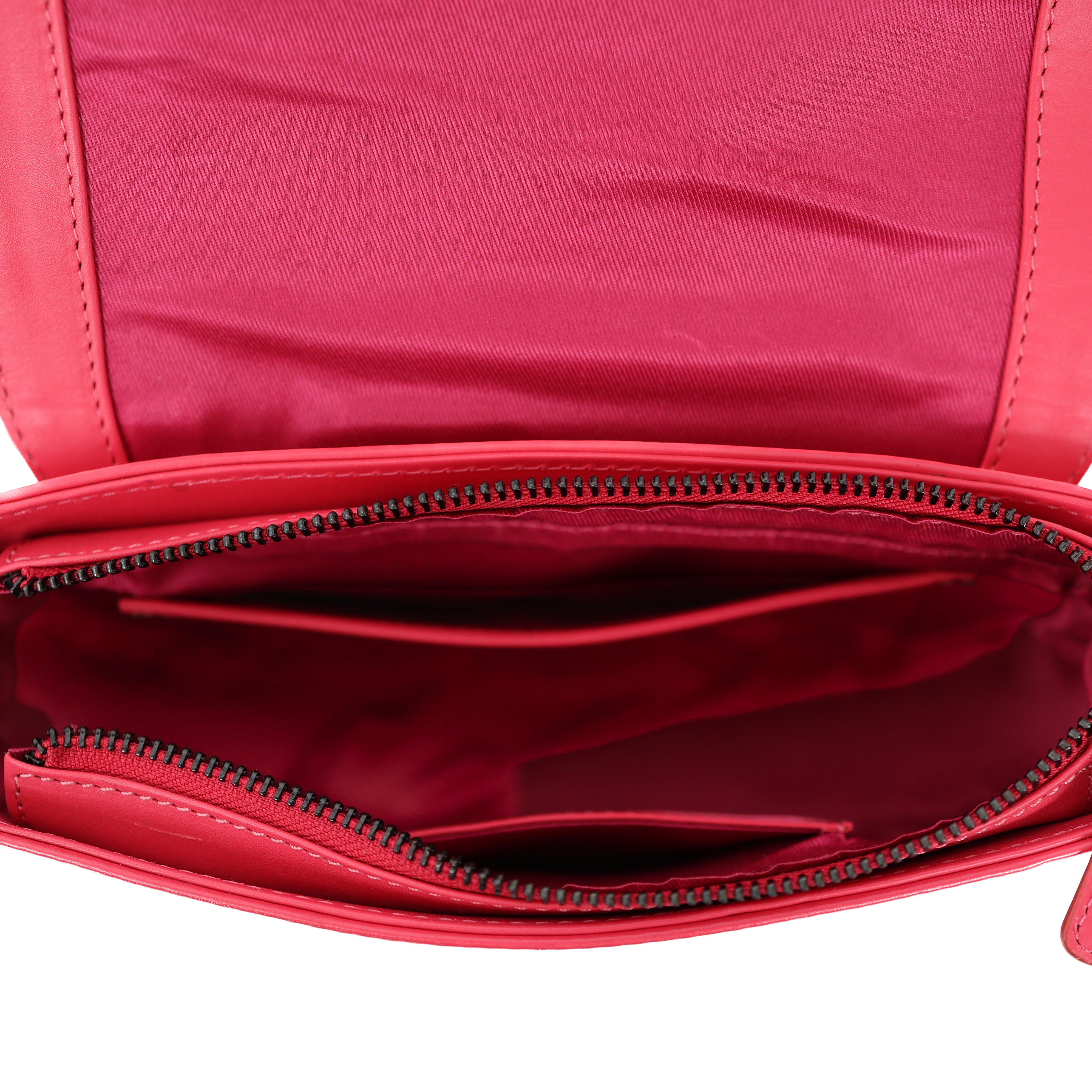 Schoudertasje met flap 'Anastasia' Rose Red Rose Red