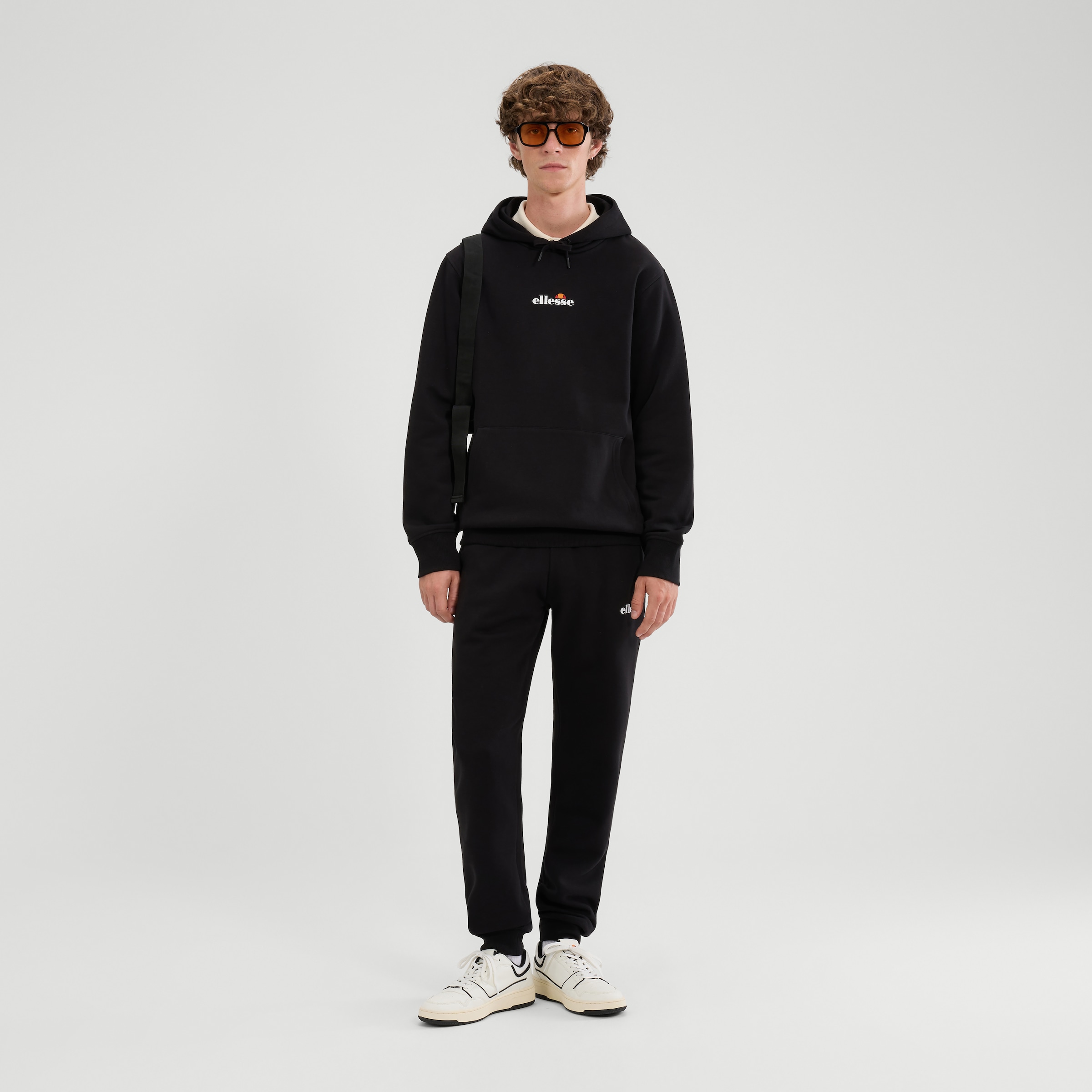 Ellesse Kapuzensweatshirt »PERSHUTA 2 OH HOODY«, 1 Stk.