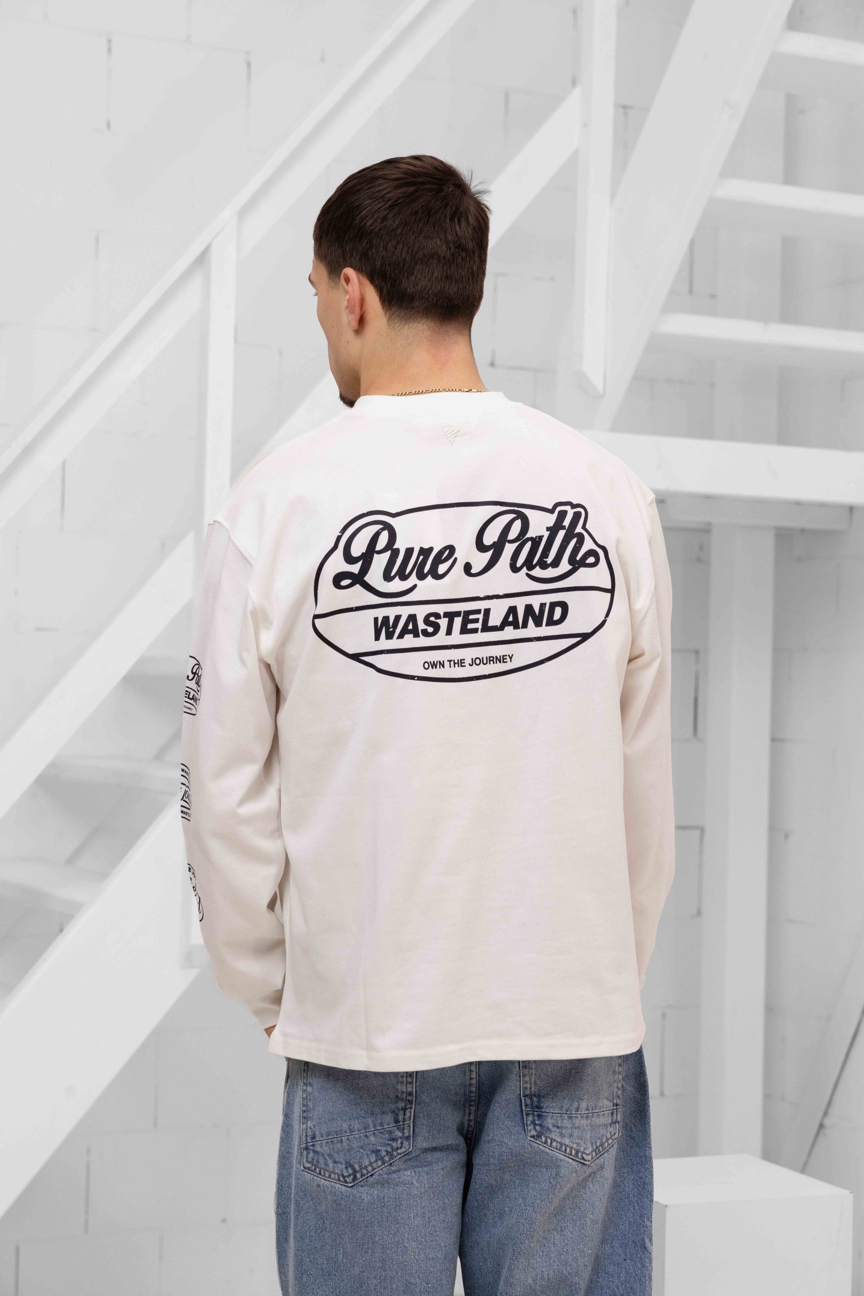 Pure Path Wasteland Patches Longsleeve T-Shirt Heren Wit