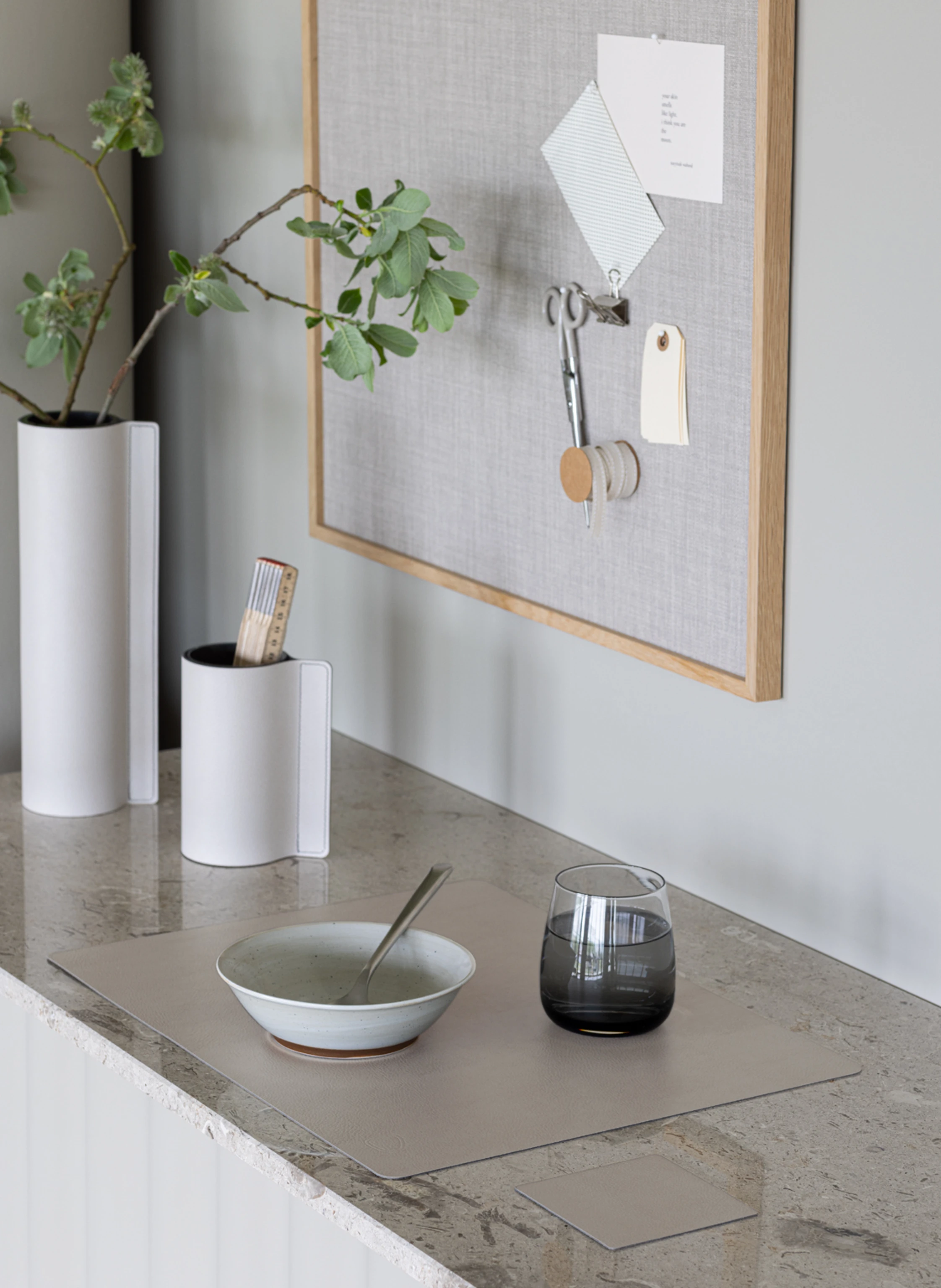 LINDDNA Tischset SQUARE L aus Leder