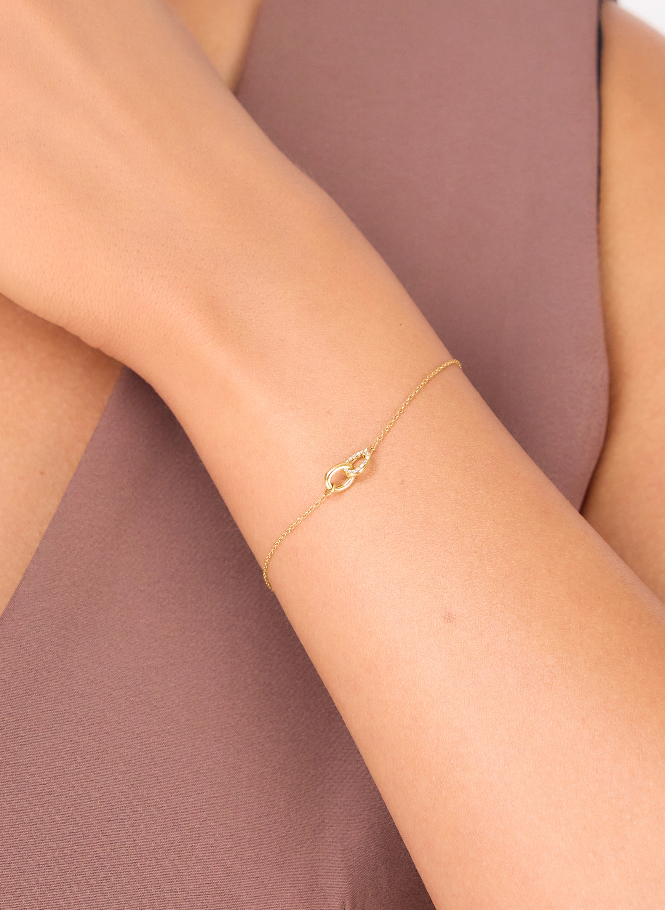 Leaf Armband ETERNAL TOUCH aus 14 Karat Gelbgold mit Diamanten