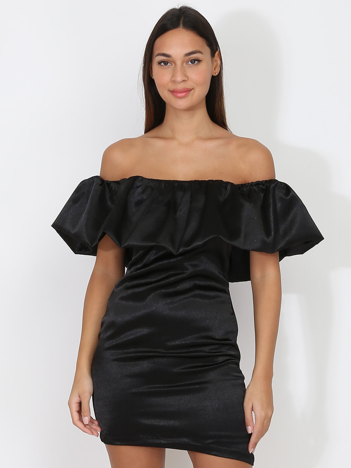 Robe satinée à col bardot bouffant- Noir