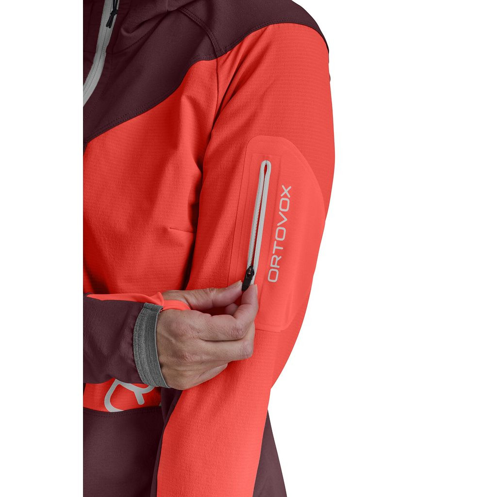 Berrino Hooded Jacket W