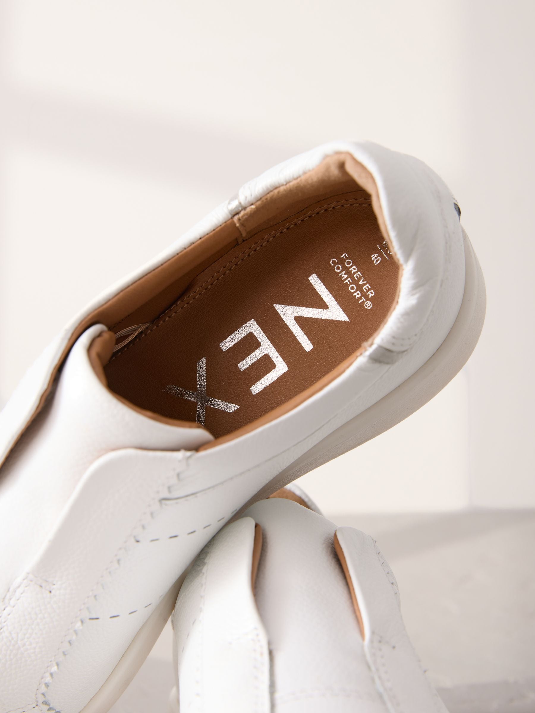 Wit - Signature Premium Leather Laceless Slip-On Trainers