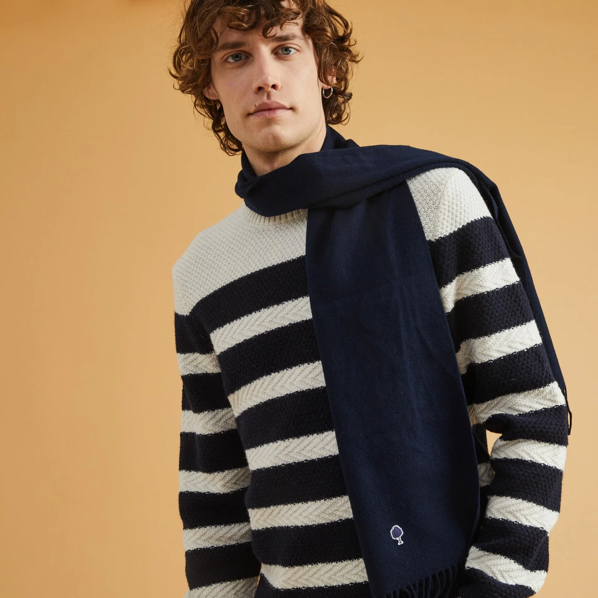 Echarpe bleu marine laine et cachemire - modèle Scarf
