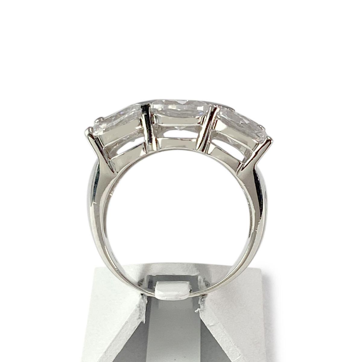 Bague d'occasion  argent 925 zirconias