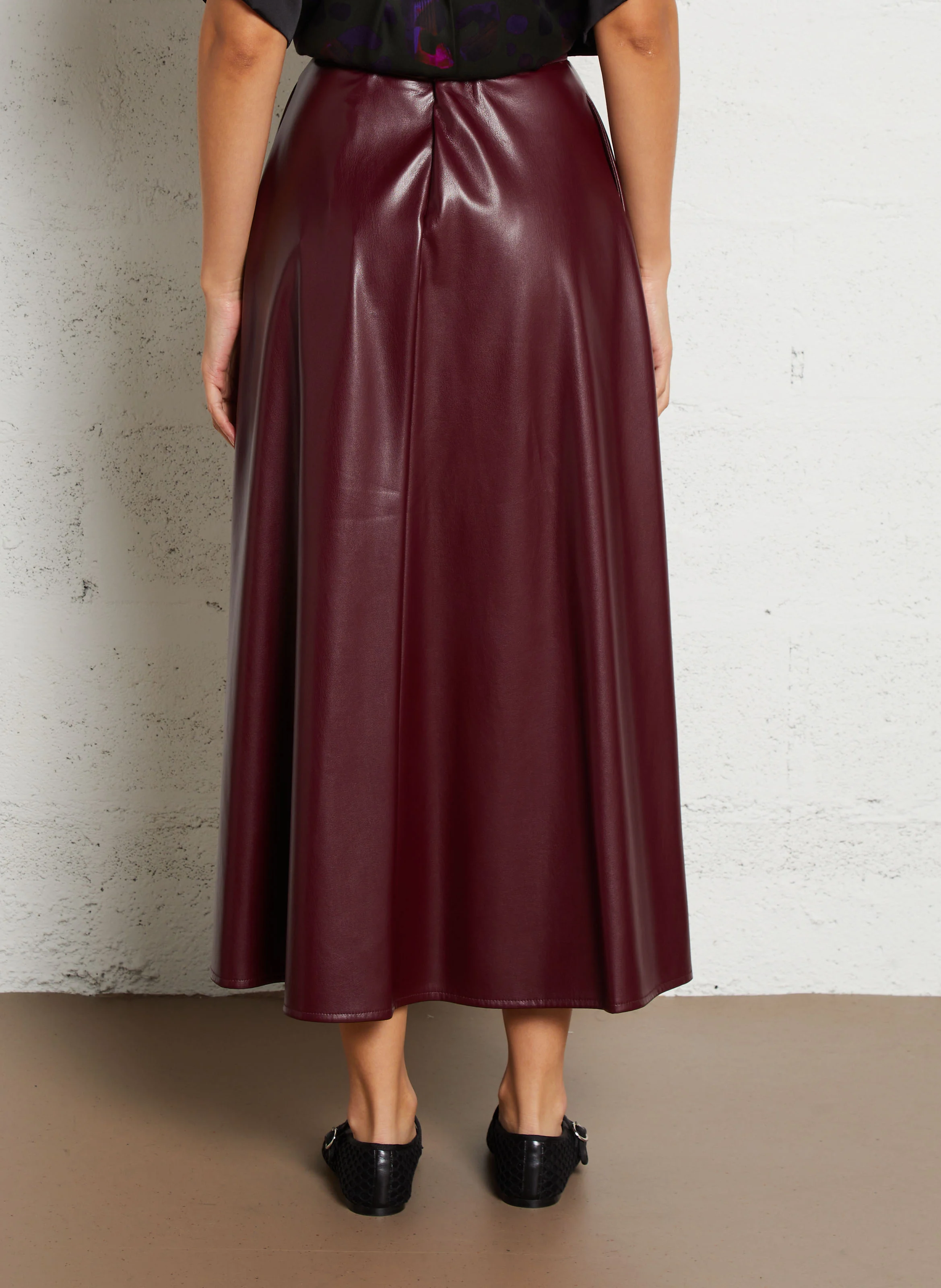 Jupe midi évasée effet cuir | Rouge