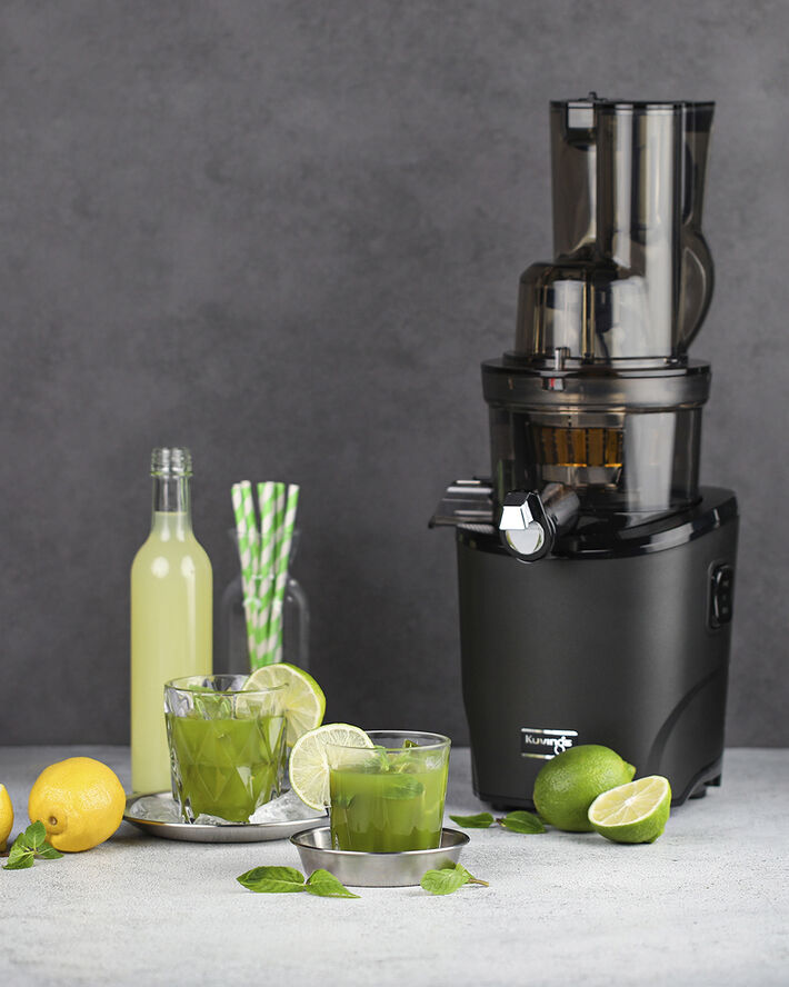 Witt KUVINGS REVO830 BLACK SLOWJUICER Sort