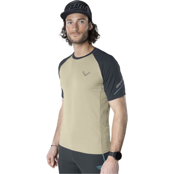 T-shirt trail DYNAFIT ALPINE PRO M S/S TEE ROCK KHAKI