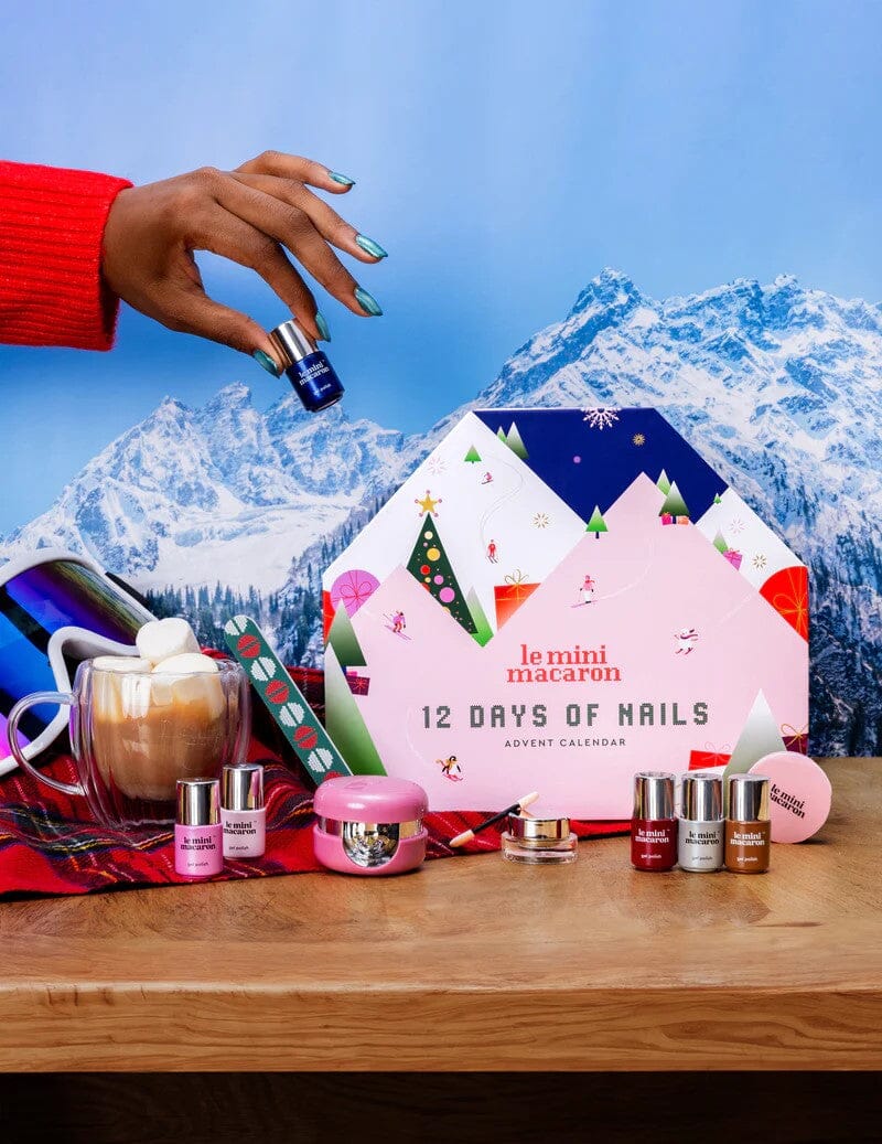 Le Mini Macaron Advent Calendar 2024