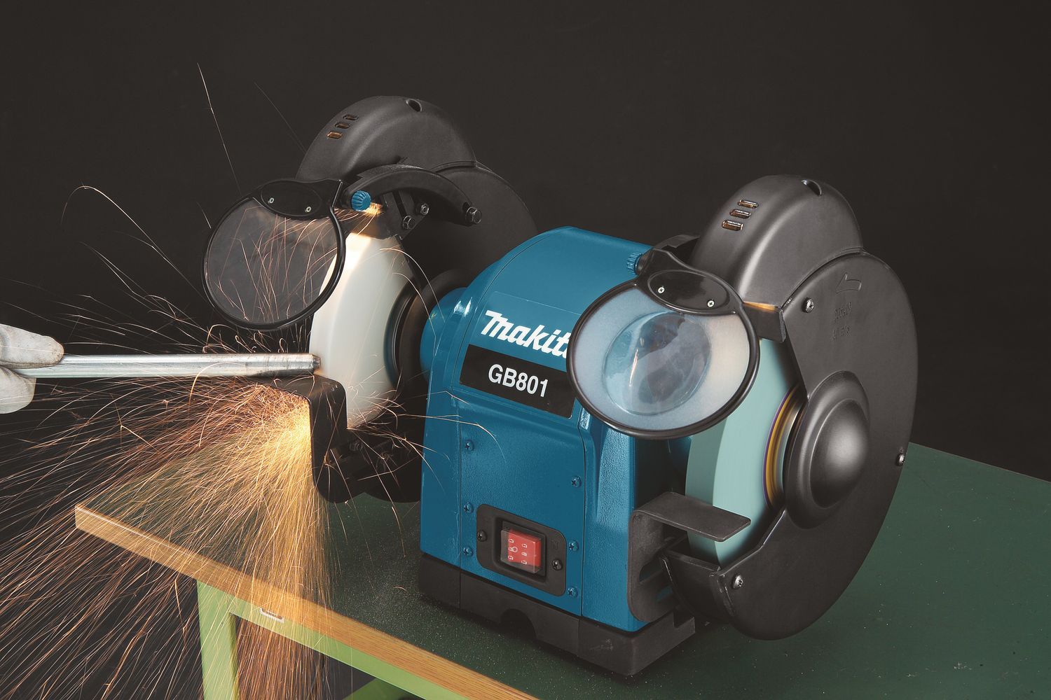 Makita GB801 Werkbankslijper 205 mm 230V