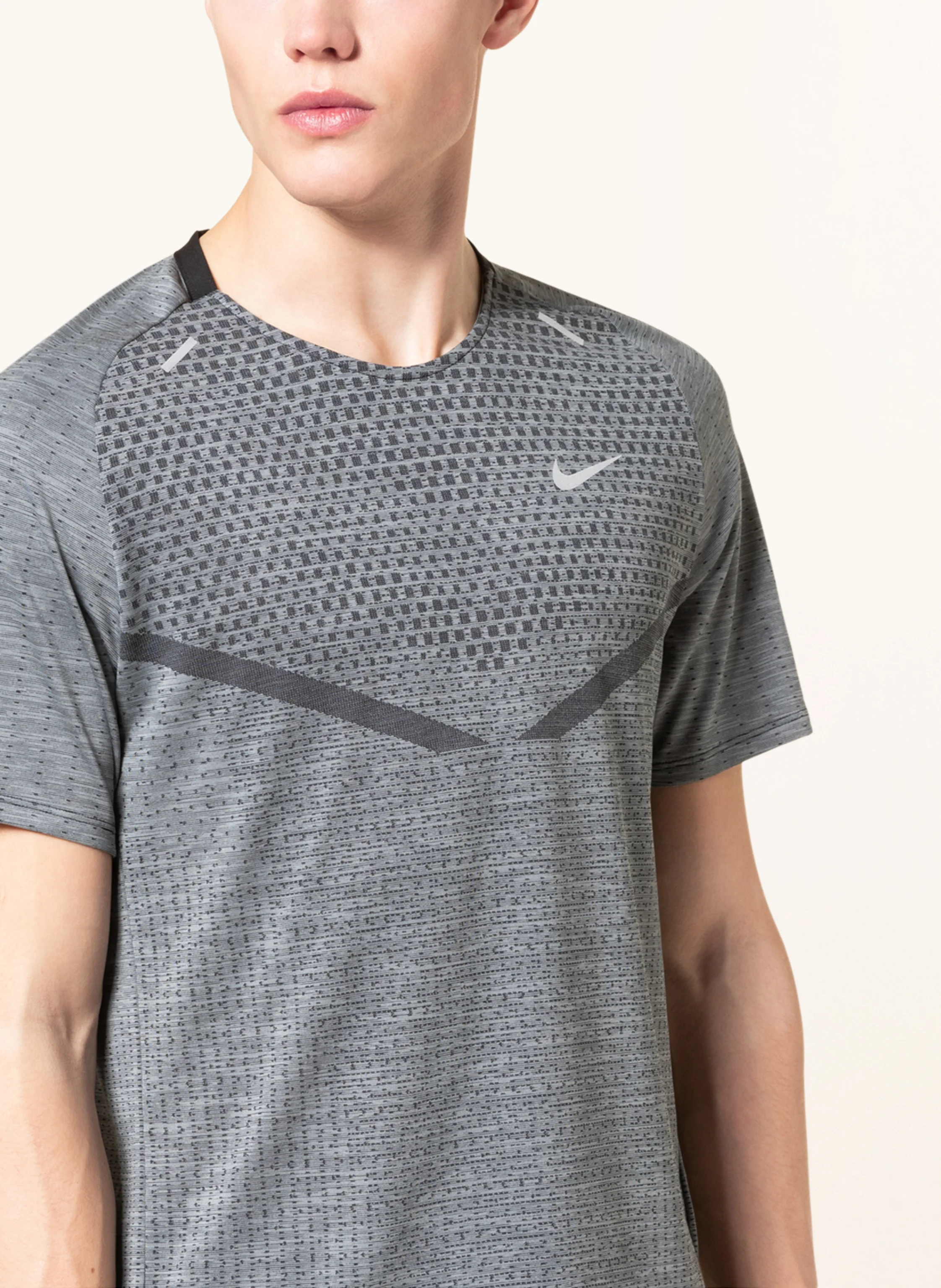 Nike Laufshirt DRI-FIT ADV
