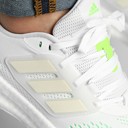 Baskets PureBoost 22 GZ5175 Cloud White Beam Green