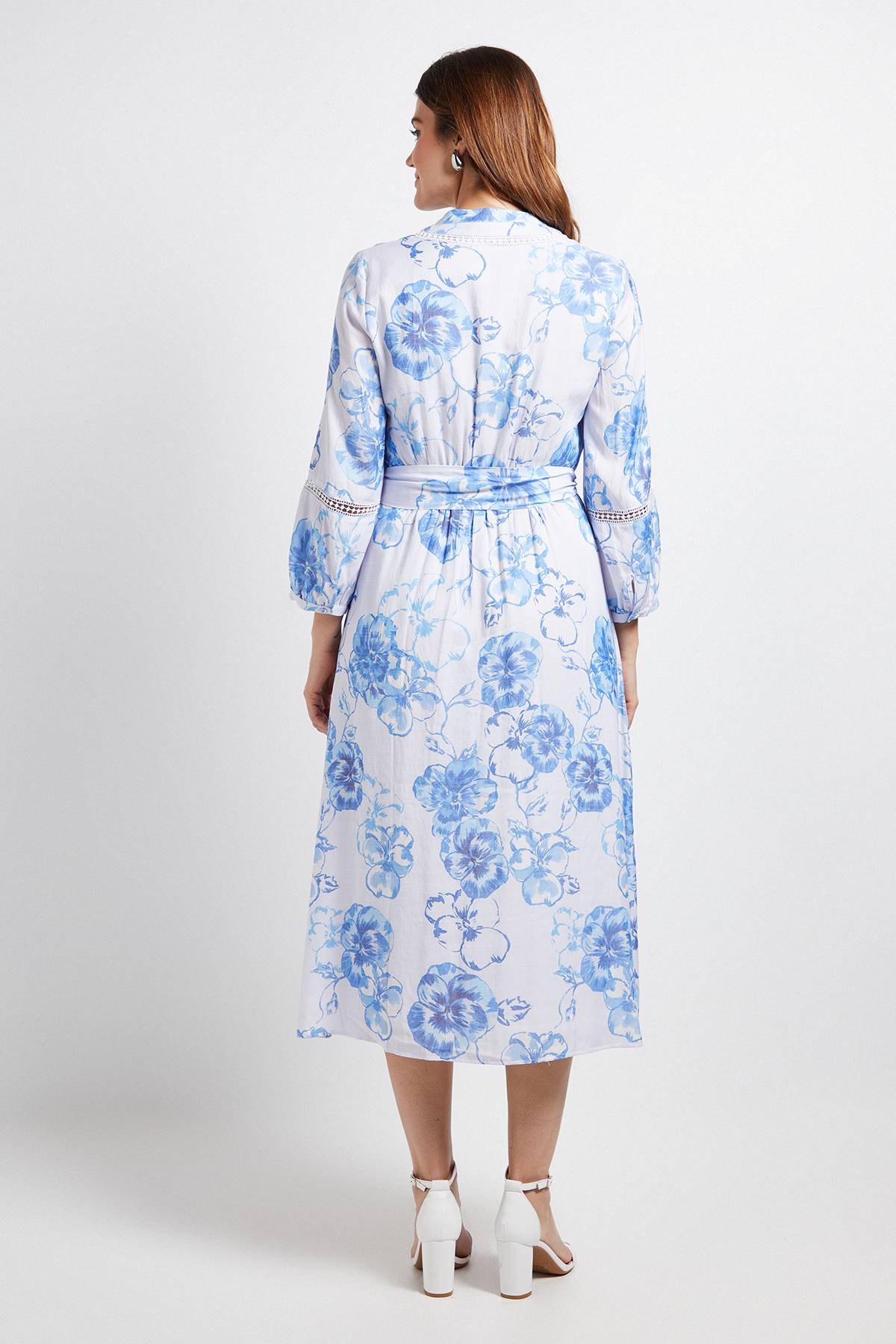 Wallis Robe Chemise Sans Col Avec Insertion De Dentelle Florale
