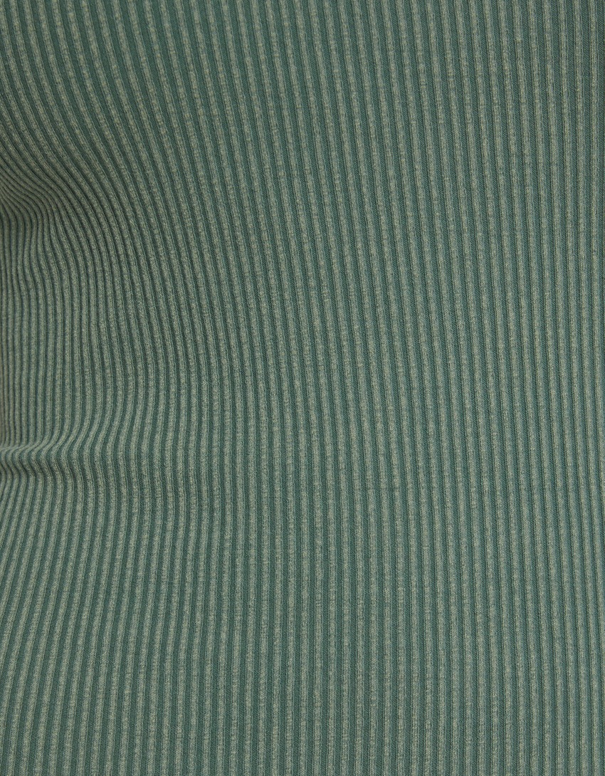 Vestido midi canelado sem mangas