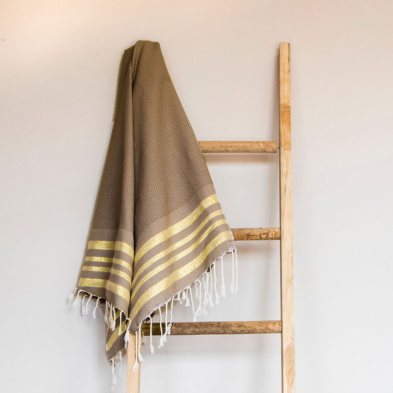 Febronie Fouta Nid d'abeille Hamptons moka/doré - 100x200 cm