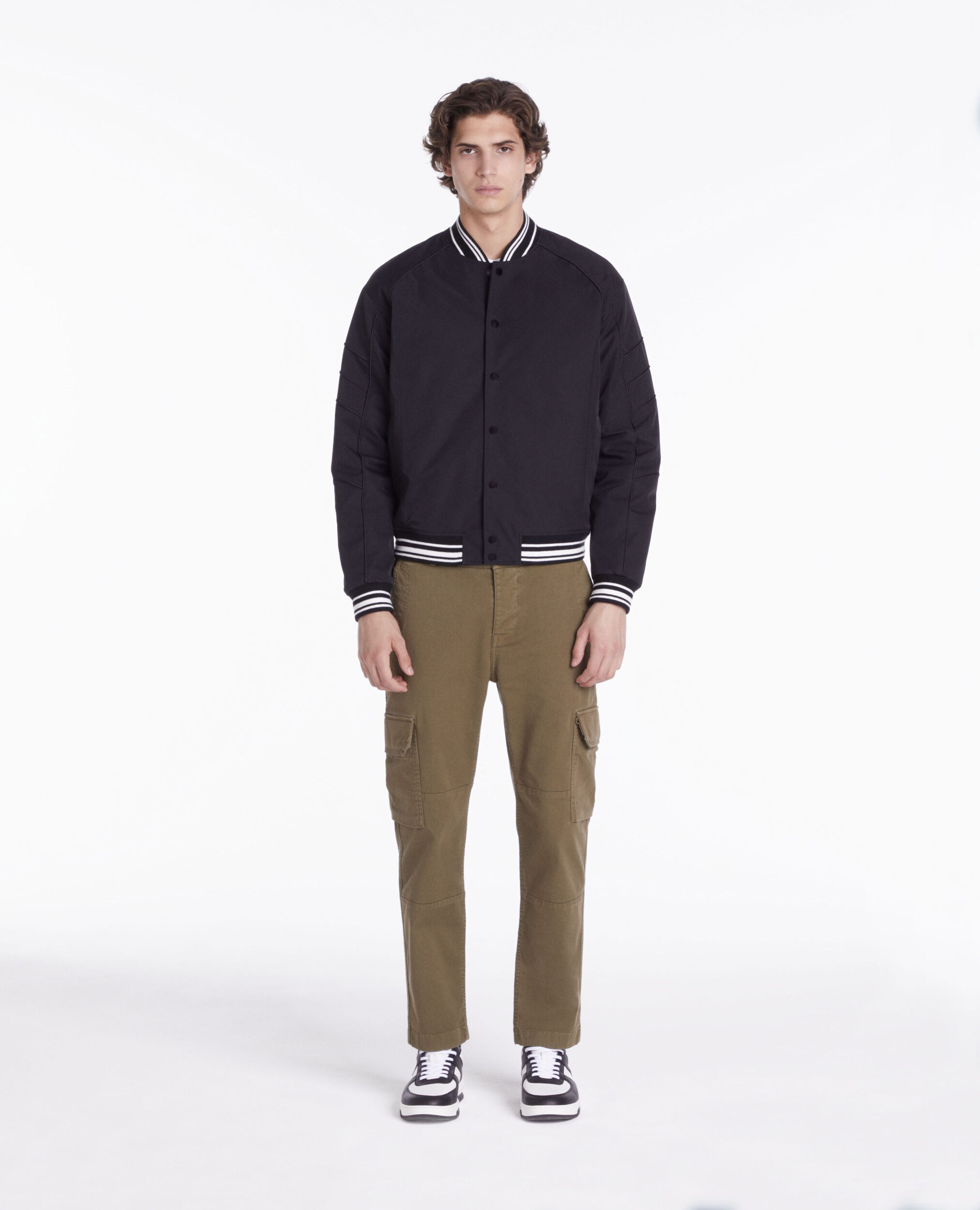 Blouson noir