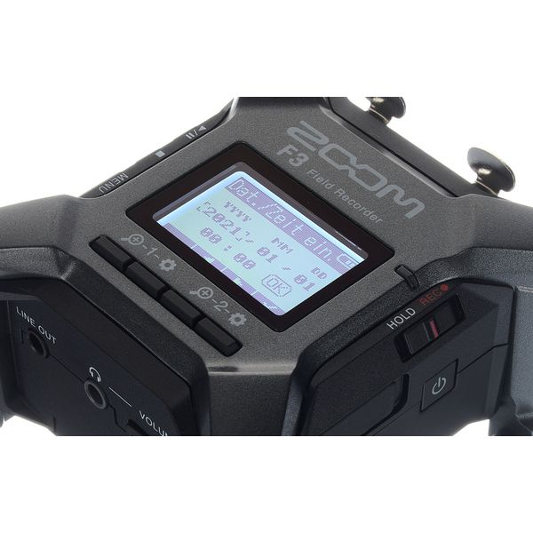 Zoom F3