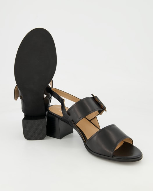 Regarde Le Ciel Leonor 05 Sandalen in Schwarz