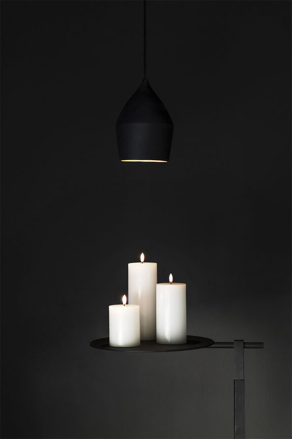Uyuni LED Taper Candle - twin pack - Nordic White - 2,3 x 20 cm Hvid