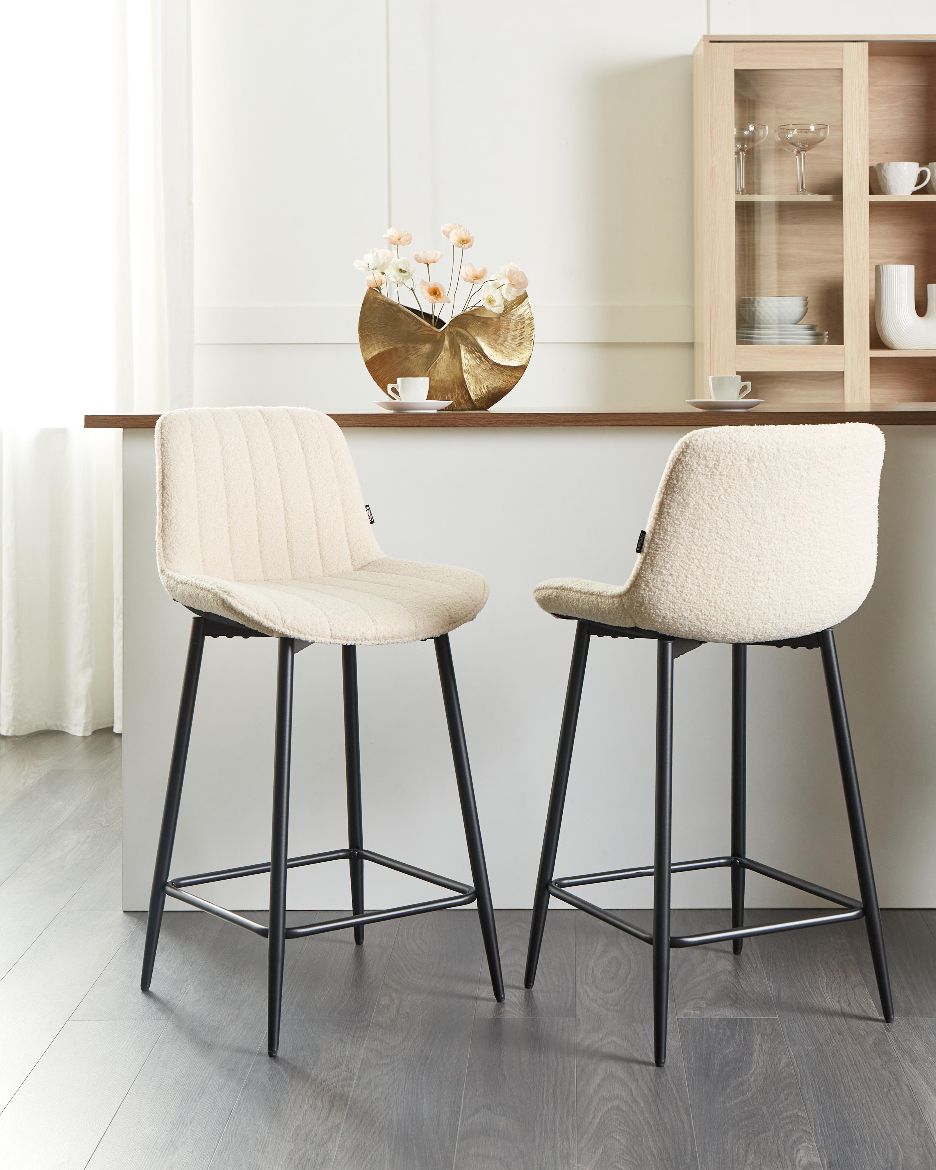 Set van 2 barstoelen DUBROVNIK Bouclé Lichtbeige