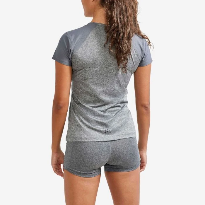 Craft Dame T-shirts ADV Essence Slim Tee