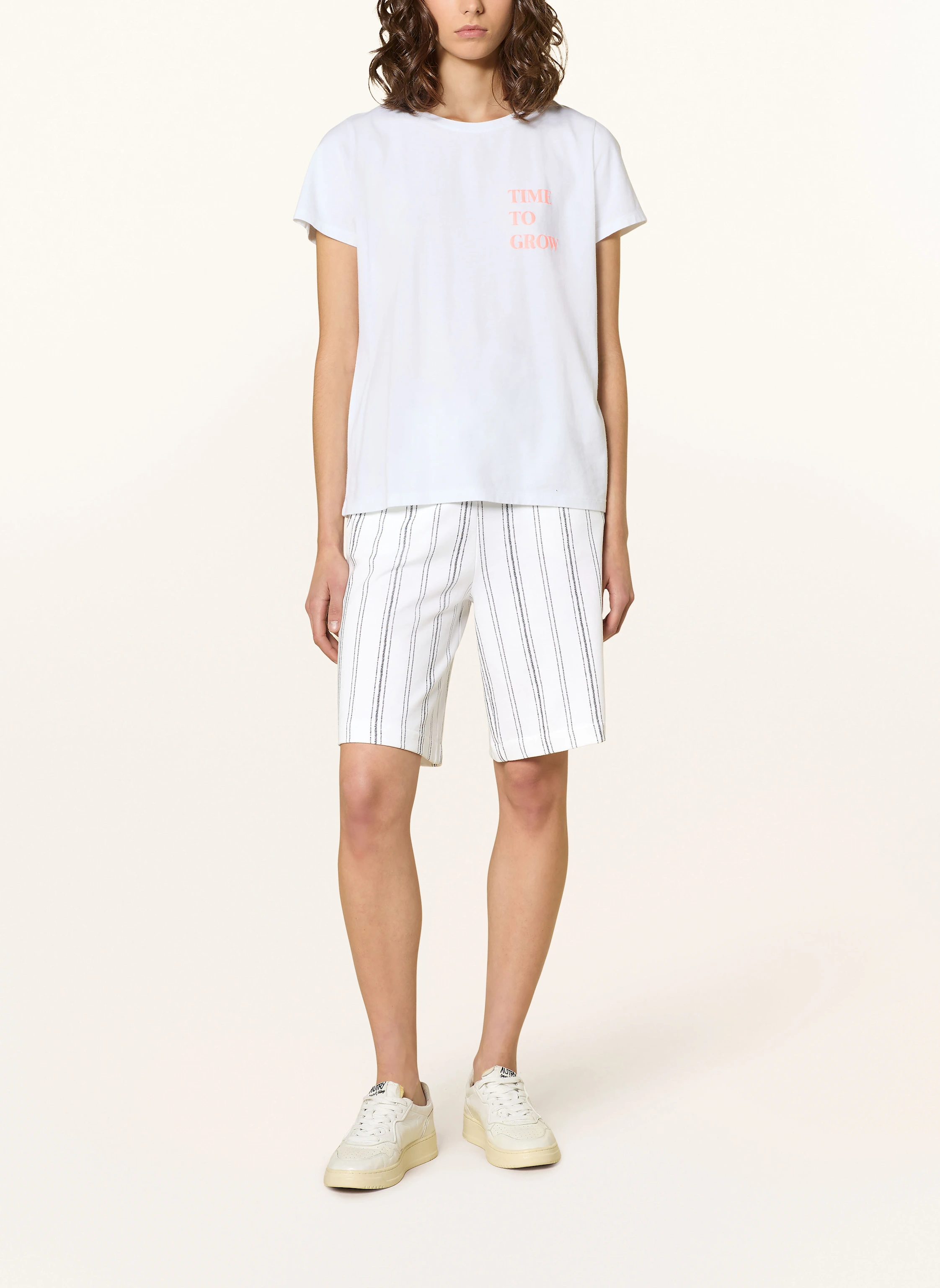 Juvia Sweatshorts BRENDA