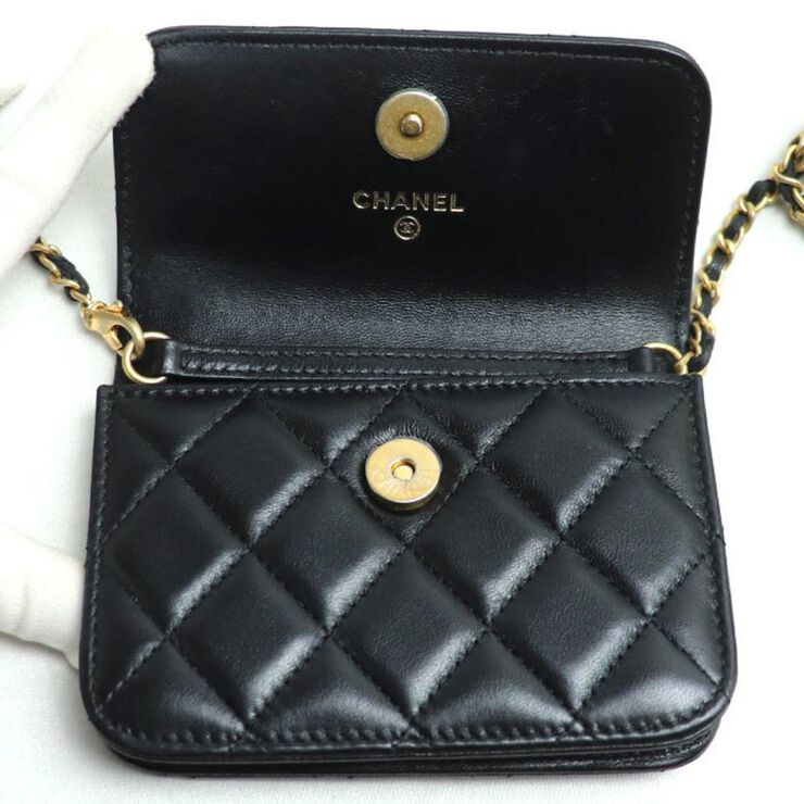 Chanel Vintage Chanel Crossbody Bag Black