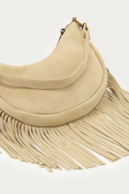 Beige suède schoudertas met franjes