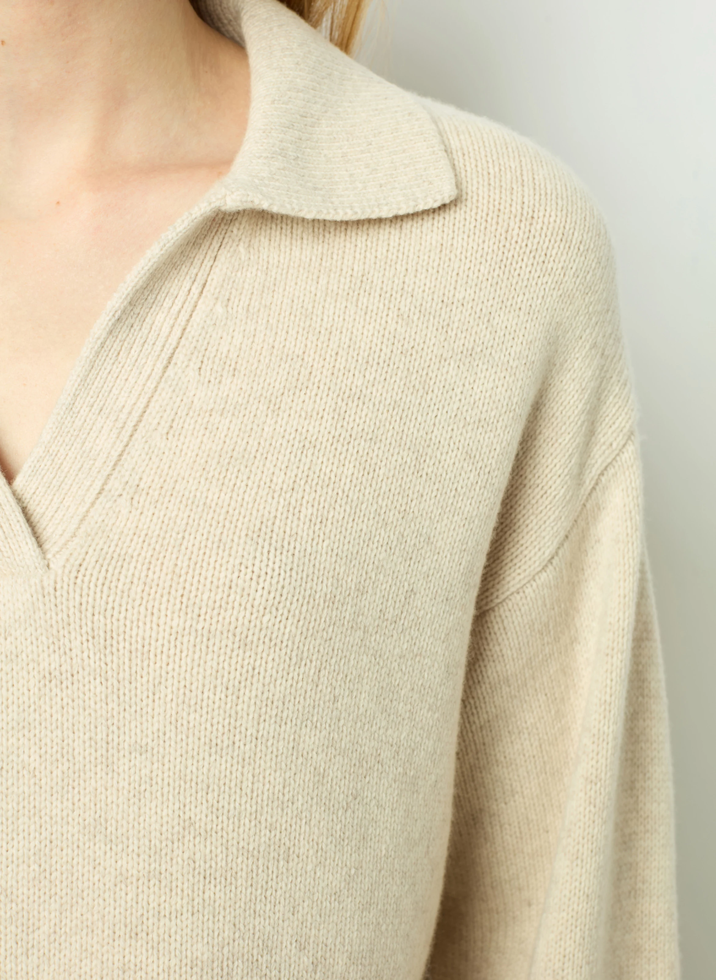 JANA - Pull col classique en laine | Beige